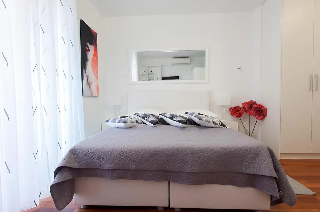 Room Mare Zadar 0*,  Kroatien