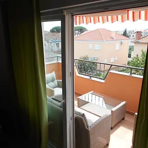  Apartment Maremy